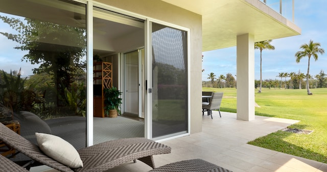 69-1010 Keana Pl Unit F105, Waikoloa, HI 96738 - view of patio featuring golf course view