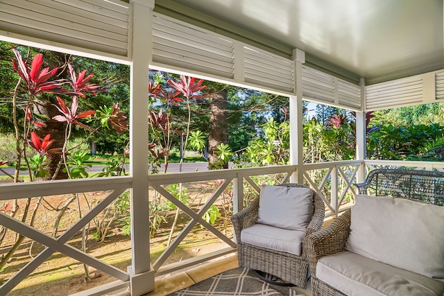 4919 Pepelani Lp Unit 19C, Princeville, HI 96722 - view of sunroom / solarium