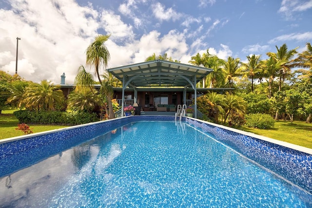 13-125 Nalu Pl, Pahoa, HI 96778 - outdoor pool with a yard