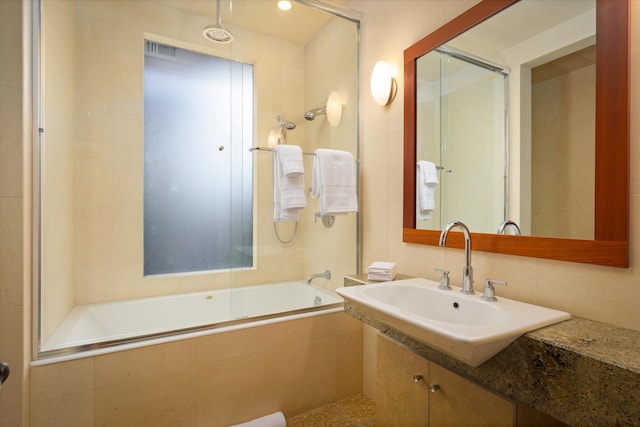 68-108 Pukaua Pl, Kamuela, HI 96743 - bathroom with a combined bath / shower with rainfall shower and vanity
