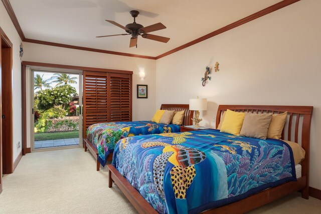 68-1025 Kaniku Dr Unit 612, Kamuela, HI 96743 - bedroom featuring access to outside, carpet floors, ornamental molding, a ceiling fan, and baseboards