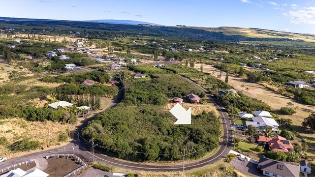 Kaulua Cir, Naalehu, HI 96772