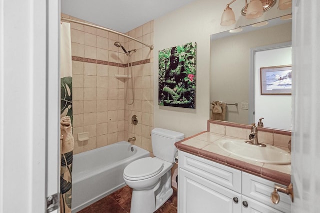 77-6596 Walua Rd, Kailua-Kona, HI 96740 - bathroom featuring vanity, shower / bath combo, and toilet