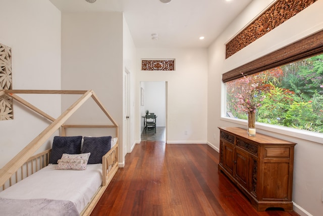 44-2325 Middle Rd, Honokaa, HI 96727 - corridor featuring dark wood-style floors, baseboards, and recessed lighting