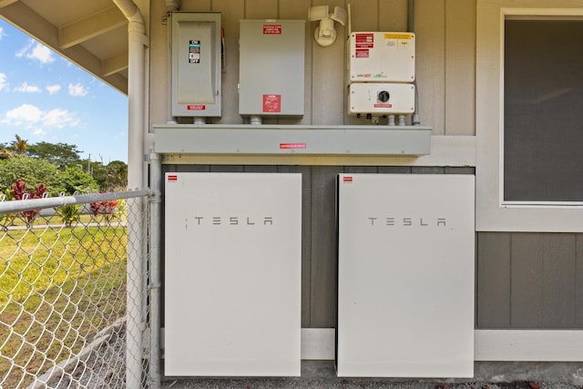 15-1884 14th Ave, Keaau, HI 96749 - exterior view of a power storage unit and related energy utilities
