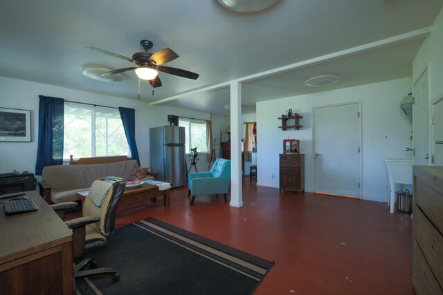 15-1517 7th Ave, Keaau, HI 96749 - office space featuring a ceiling fan