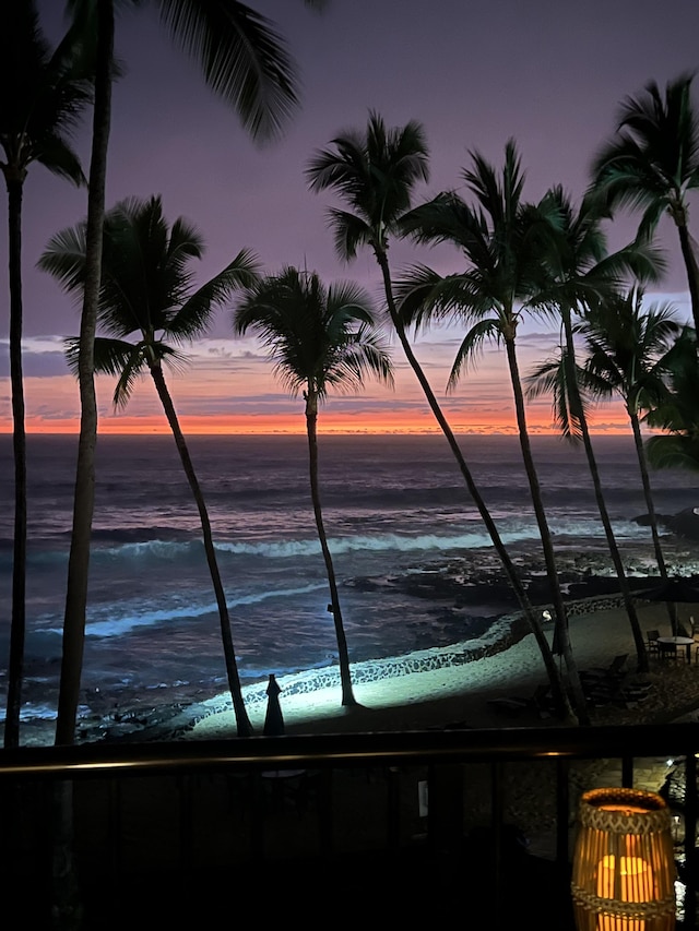 75-6106 Alii Dr Unit 208, Kailua-Kona, HI 96740 - water view featuring nearby beach