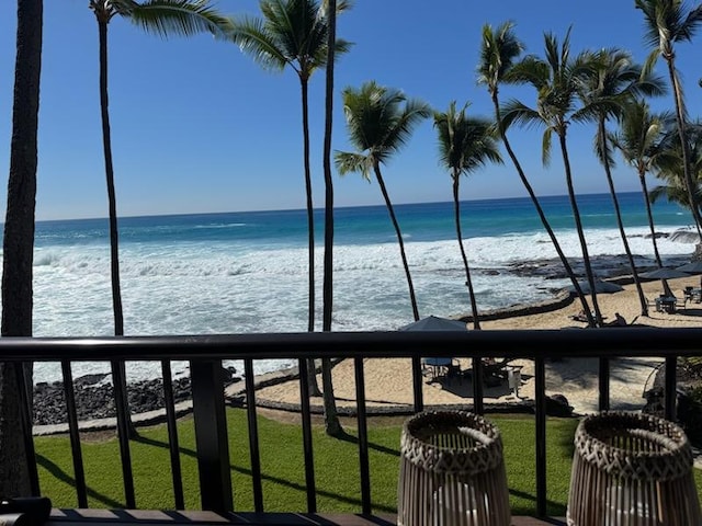 75-6106 Alii Dr Unit 208, Kailua-Kona, HI 96740 - water view featuring local beach