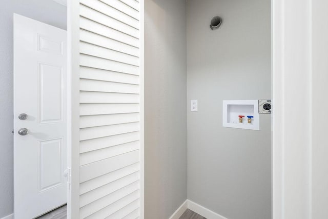 68-3890 Lua Kula St Unit 1104, Waikoloa, HI 96738 - laundry room featuring hookup for a washing machine, baseboards, and hookup for an electric dryer