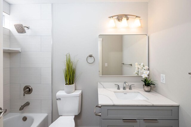 68-3890 Lua Kula St Unit 1104, Waikoloa, HI 96738 - full bath with vanity, toilet, and  shower combination