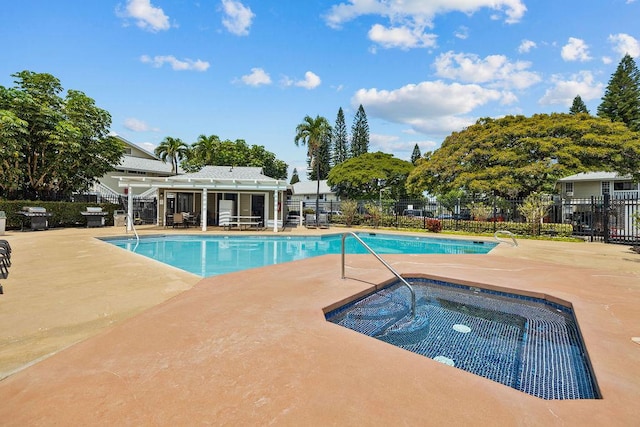 68-3890 Lua Kula St Unit 1104, Waikoloa, HI 96738 - community pool featuring a hot tub, a patio, and area for grilling