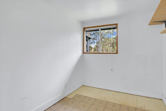 11-3953 Liona St, Volcano, HI 96785 - empty room featuring baseboards