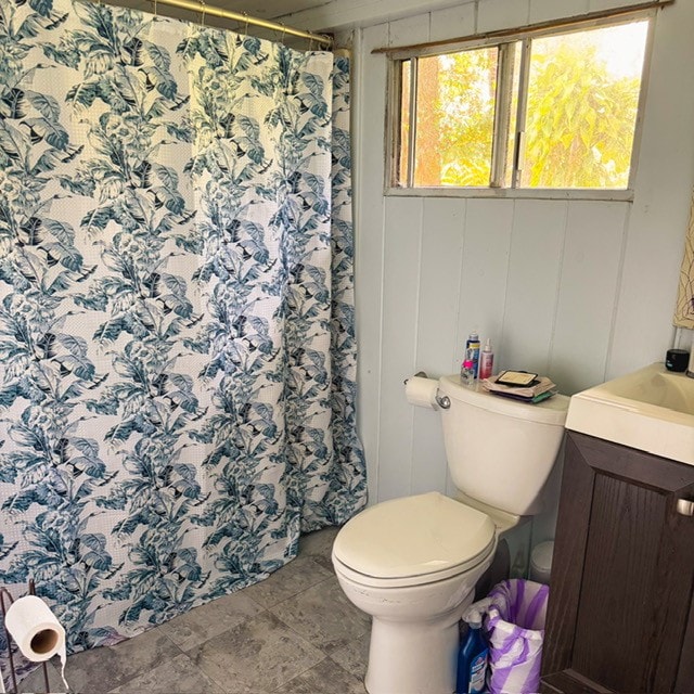 11-3953 Liona St, Volcano, HI 96785 - bathroom featuring toilet, vanity, and a shower with curtain