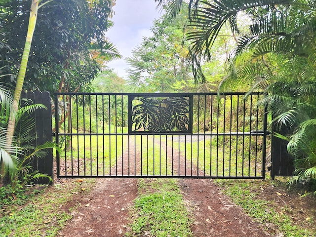 13-831 Malama St, Pahoa, HI 96778 - view of gate
