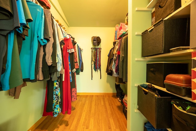 13-3477 Alapai St, Pahoa, HI 96778 - spacious closet featuring wood finished floors