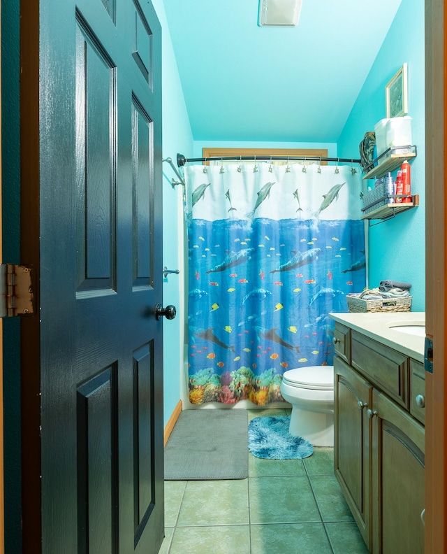 13-3477 Alapai St, Pahoa, HI 96778 - full bathroom with toilet, tile patterned floors, vaulted ceiling, vanity, and a shower with shower curtain