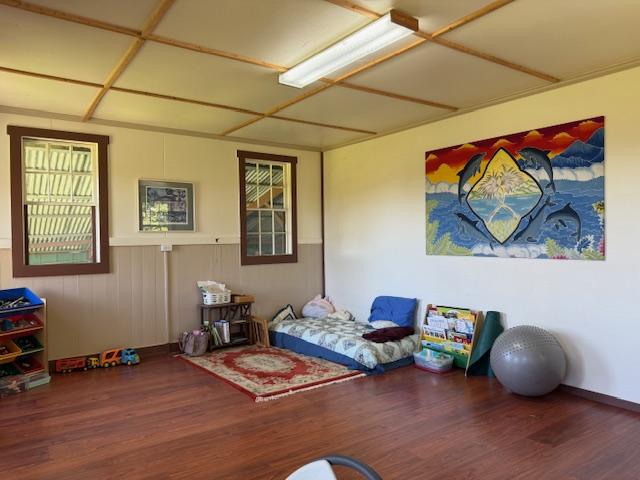 48-5441 Kukuihaele Rd, Honokaa, HI 96727 - workout area with wood finished floors and baseboards