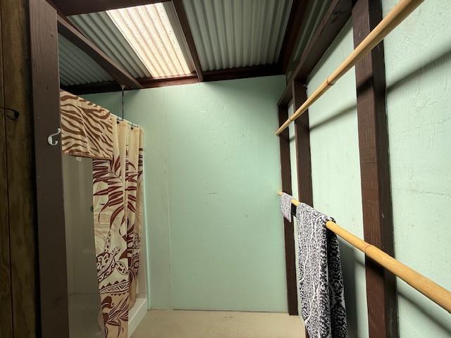 48-5441 Kukuihaele Rd, Honokaa, HI 96727 - view of spacious closet