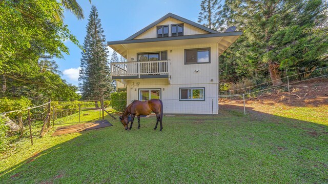 4740 Lae Rd, Kalaheo, HI 96741 - back of property with a balcony