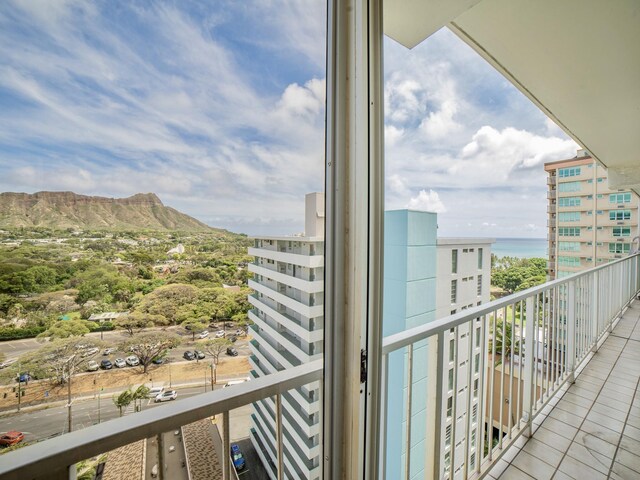 2575 Kuhio Ave Unit 1504, Honolulu, HI 96815