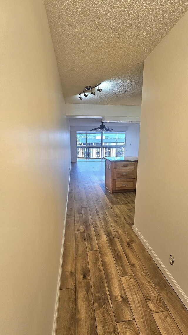2575 Kuhio Ave Unit 1504, Honolulu, HI 96815