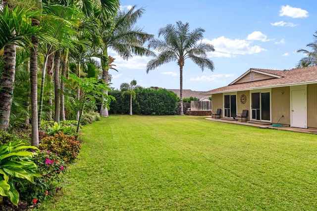 68-1884 Kaupapa Pl, Waikoloa, HI 96738 - view of yard with a patio