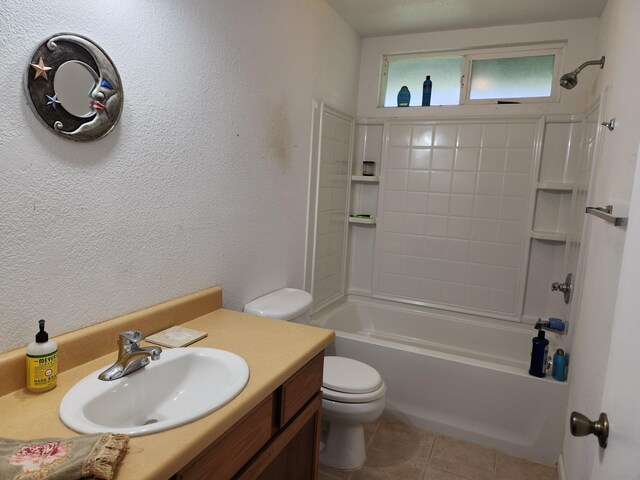 14-3449 Mauna Kea Rd, Pahoa, HI 96778 - full bath with toilet, tile patterned flooring, shower / bathtub combination, and vanity
