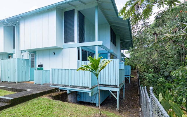 188 Hale St Unit 3C, Hilo, HI 96720 - view of side of property with board and batten siding