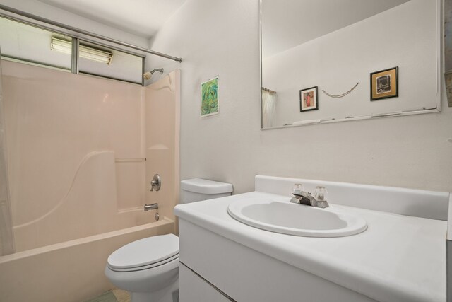 6395 Olohena Rd, Kapaa, HI 96746 - bathroom with vanity, toilet, and shower / bathtub combination