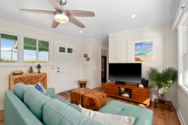 5587 Kawaihau Rd, Kapaa, HI 96746 - living area featuring wood finished floors, baseboards, ceiling fan, and recessed lighting