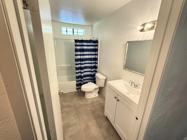 16-2007 34th Ave Unit 1 & 2, Keaau, HI 96749 - full bathroom featuring vanity, toilet, shower / bath combo, and a textured wall