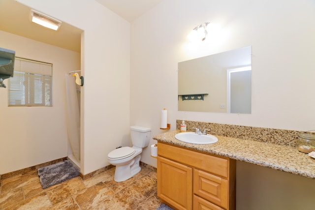 12-7042 Wehelauniu St, Pahoa, HI 96778 - bathroom with toilet, vanity, and a shower with shower curtain