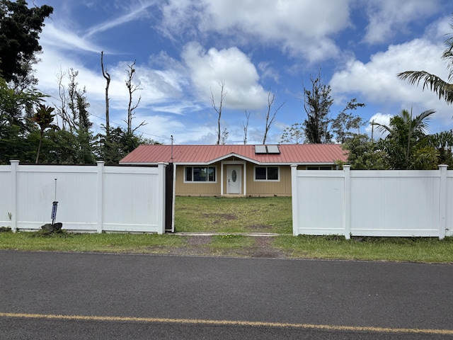 16-2157 Emerald Dr, Pahoa, HI 96778 - view of front facade featuring a metal roof