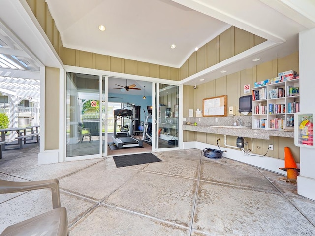 75-6009 Alii Dr Unit Y22, Kailua-Kona, HI 96740 - view of patio / terrace
