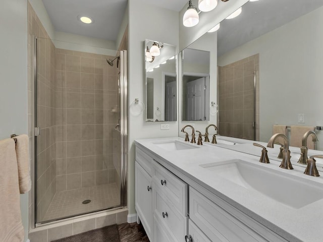 75-6009 Alii Dr Unit Y22, Kailua-Kona, HI 96740 - bathroom featuring double vanity and a shower stall