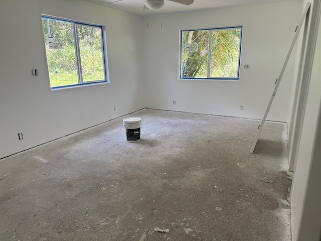 13-3436 Alapai St, Pahoa, HI 96778 - spare room with a ceiling fan