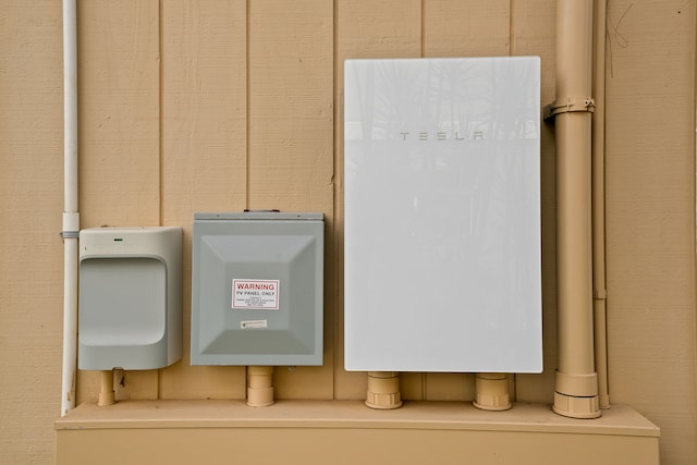 5167 Holomua Pl, Kapaa, HI 96746 - exterior view of wall-mounted power storage