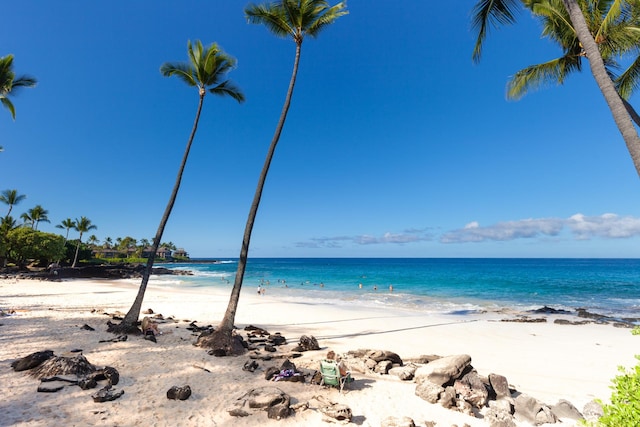 77-6452 Alii Dr Unit 305, Kailua-Kona, HI 96740 - photo 1