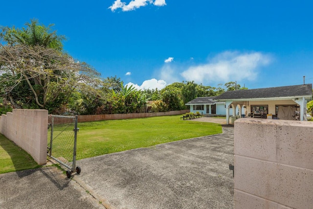 171 Lani Alii Pl, Kapaa, HI 96746 - view of yard with a gate