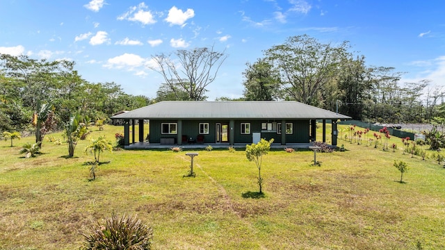 16-2028 35th Ave, Keaau, HI 96749 - ranch-style house with a front lawn and a porch