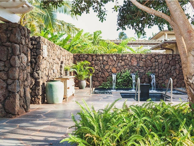 6 Noho Kai St, Koloa, HI 96756