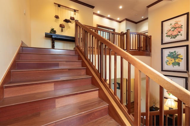 62-3512 Kaunaoa Lii Pl Unit 10B, Kamuela, HI 96743 - stairs featuring crown molding