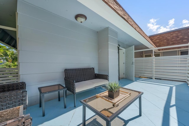 75-6150 Alii Dr Unit 8, Kailua-Kona, HI 96740 - view of patio