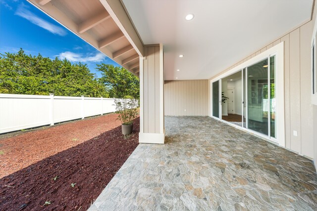 15-1639 Beach Rd, Keaau, HI 96749