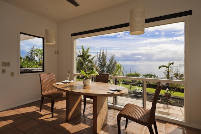 724-B Wainaku St, Hilo, HI 96720 - balcony with a water view and outdoor dining area