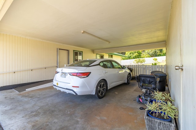 45-550 Miulana Pl, Honokaa, HI 96727 - garage featuring an attached carport