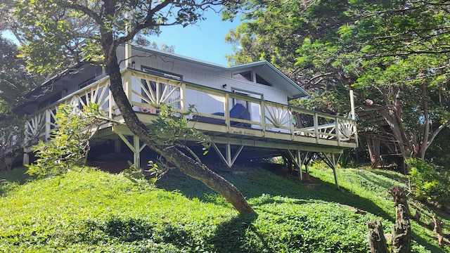 3215-C Wawae Rd, Kalaheo, HI 96741 - back of property with a deck