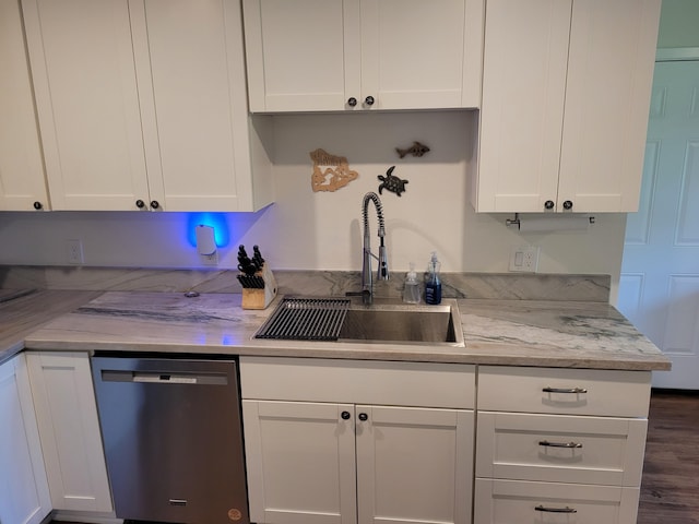 68-1818 Pau Nani St, Waikoloa, HI 96738 - kitchen featuring stainless steel dishwasher, a sink, and white cabinets