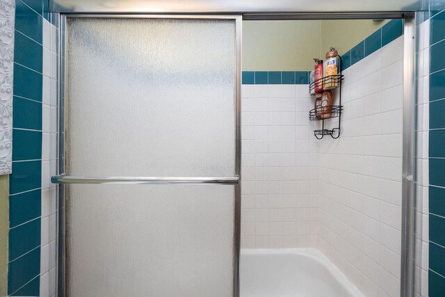 75-6100 Alii Dr Unit E33, Kailua-Kona, HI 96740 - view of full bath