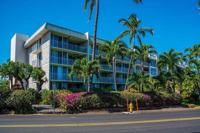 69-1647 Puako Beach Dr Unit 105, Kamuela, HI 96743 - view of apartment building / complex